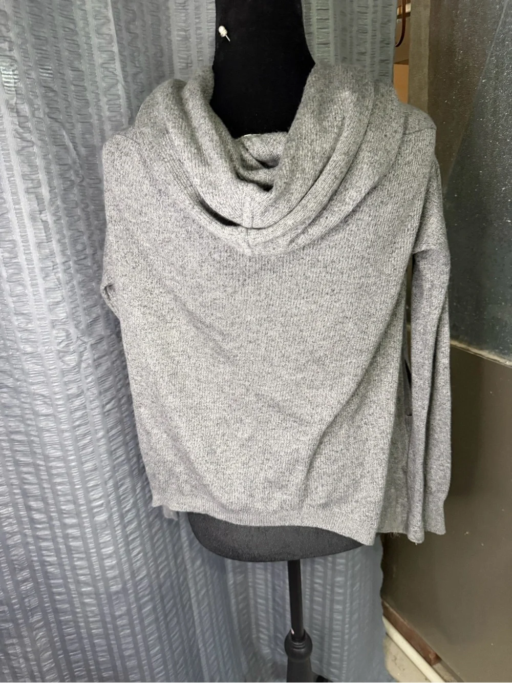 lululemon athletica lightweight gray